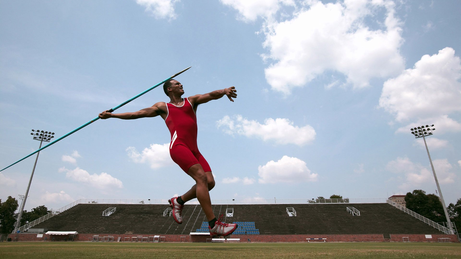 篮球让中国体育更具激情,篮球对当今体育的意义