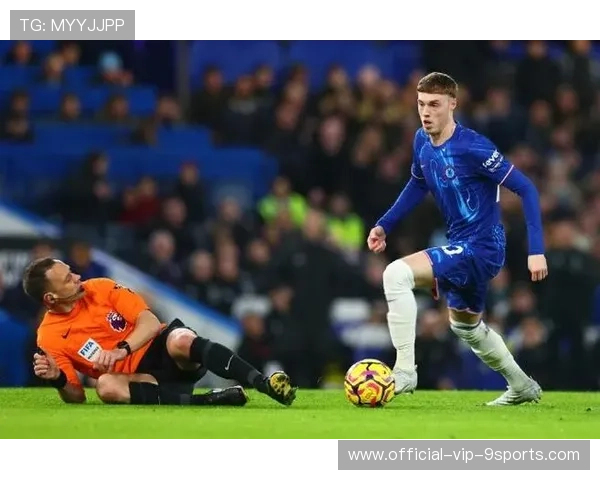 帕尔默主罚点球一蹴而就，切尔西主场1比0险胜西汉姆联